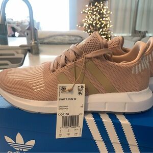 Adidas swift runs